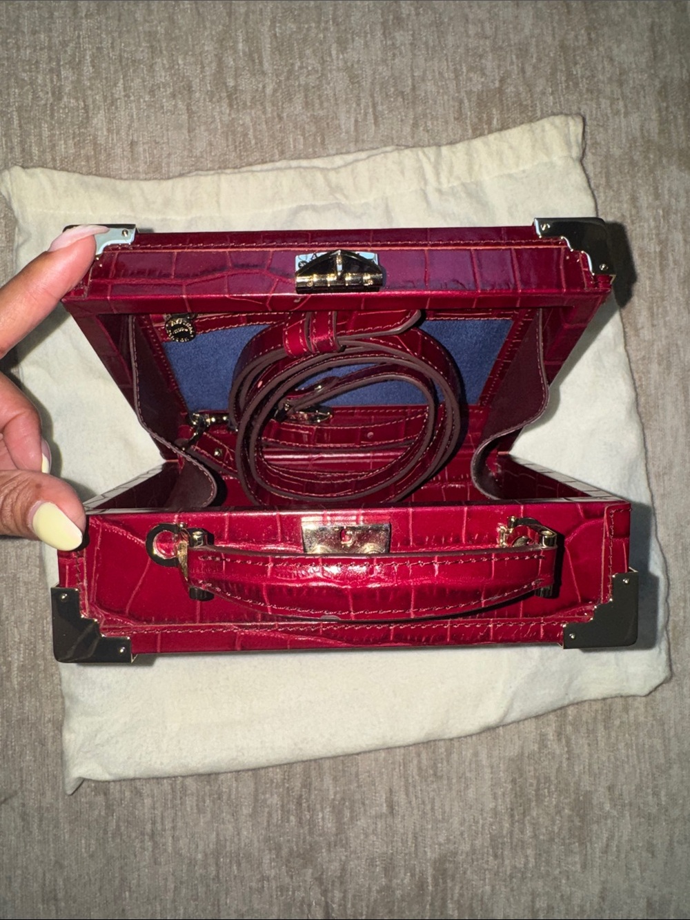Aspinal of London Mini Croc-Embossed Top Trunk Handle Bag in Burgundy - Picture 4 of 6